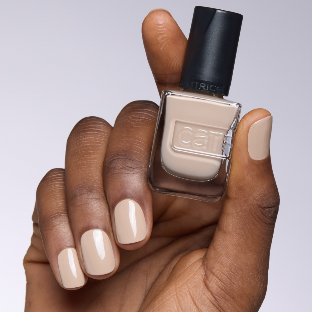 Bild: Catrice GEL AFFAIR Nail Lacquer 010
