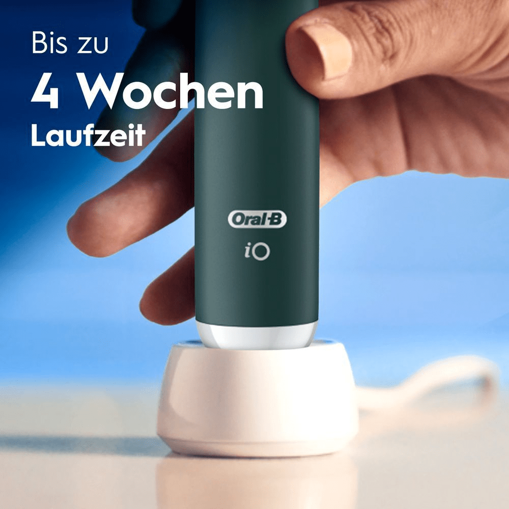 Oral-B iO elektrische Zahnbürste mit bis zu 4 Wochen Laufzeit auf Ladestation