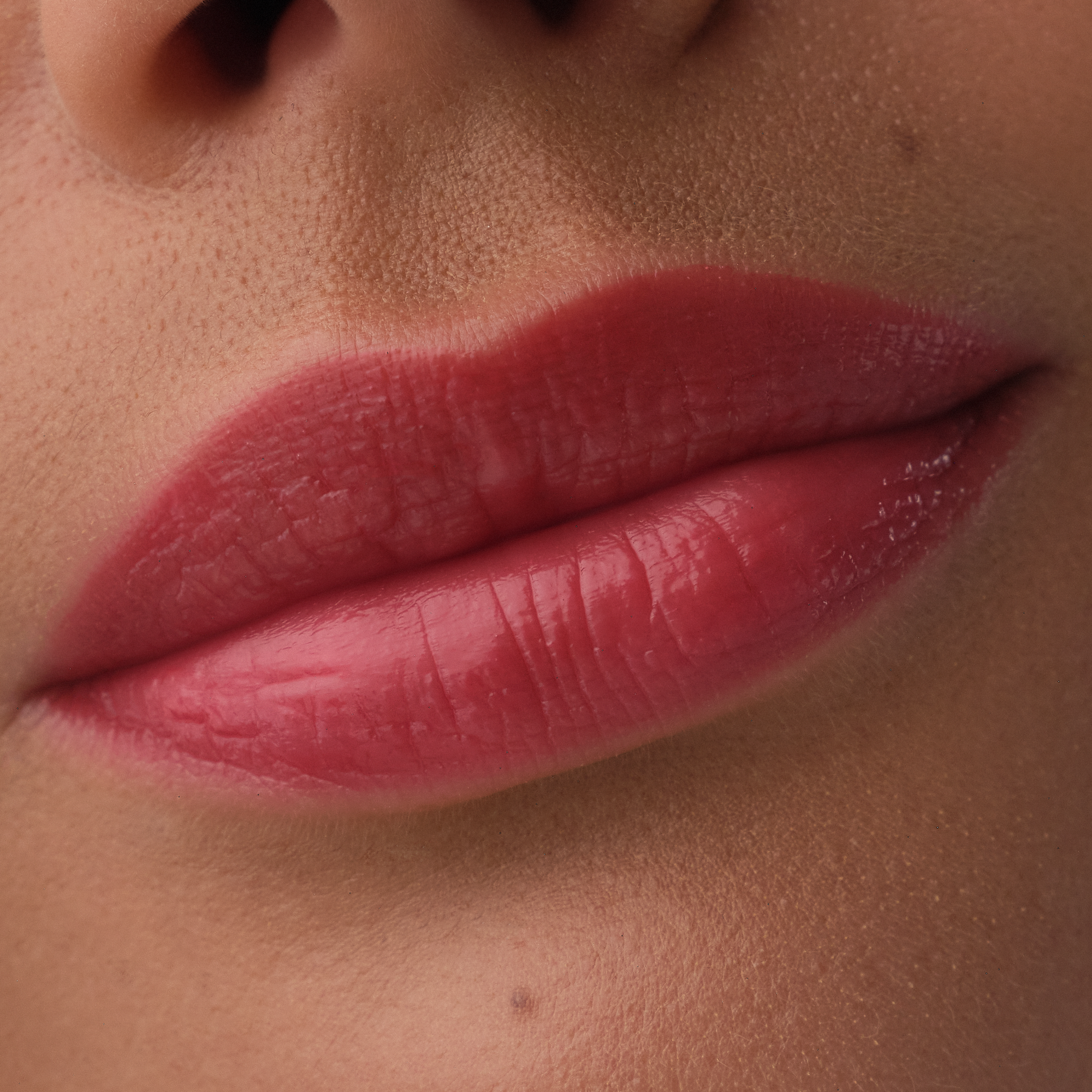 Bild: Catrice CATRICE BARE TOUCH LIP OIL BALM 050 050