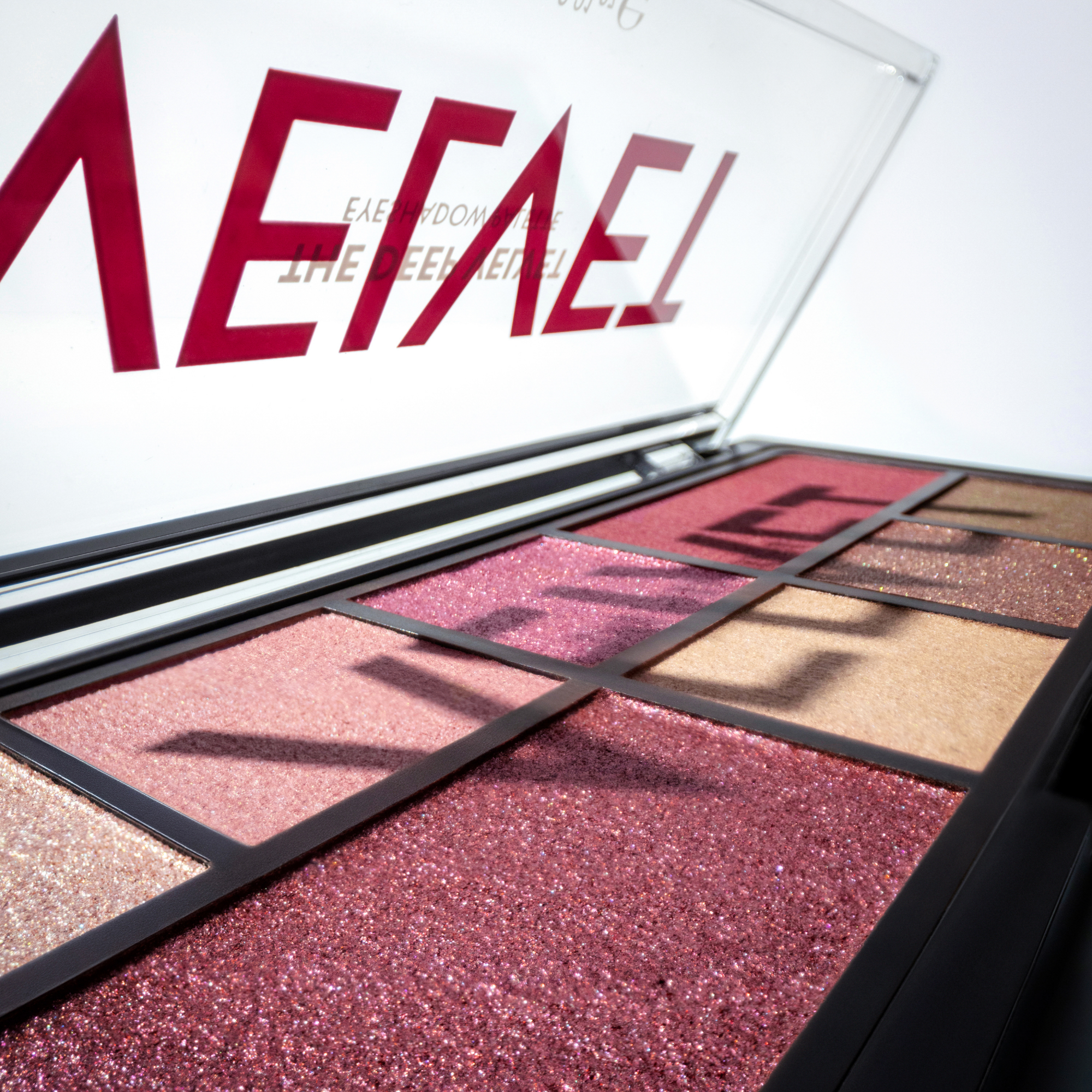 Bild: Catrice The Deep Velvet Eyeshadow Palette Deep Velvet