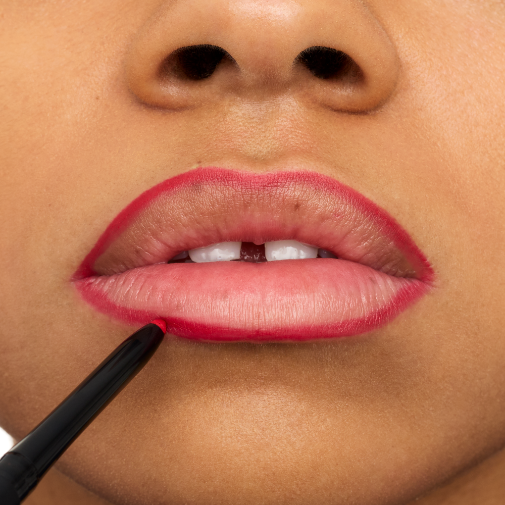 Bild: essence 8h matte comfort Lipliner 07