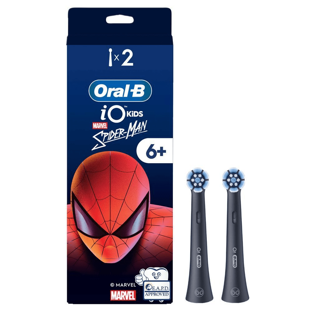 Oral-B iO Kids Marvel Spider-Man Aufsteckbürsten, 2 Stück, geeignet für Kinder ab 6 Jahren. [DA] Oral-B iO Kids Marvel Spider-Man tandbørstehoveder, 2 stk., med emballage der viser Spider-Man og angiver egnethed for 6+ år. [PT] Oral-B iO Kids cabeças de escova Spider-Man, embalagem com 2 unidades, recomendada para maiores de 6 anos.;