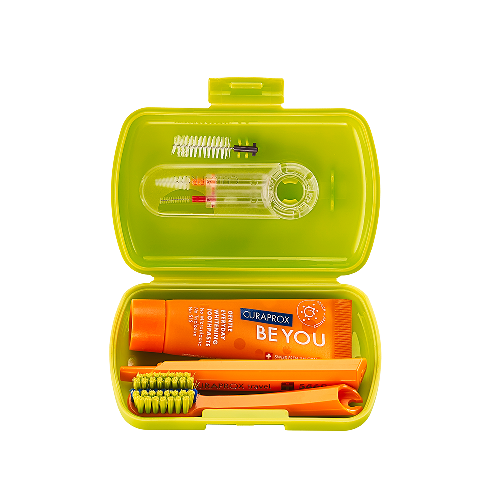 Bild: CURAPROX Travel Set Ortho Grün