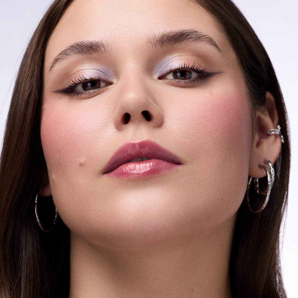Bild: Catrice Space Glam Chrome Eyeshadow 040
